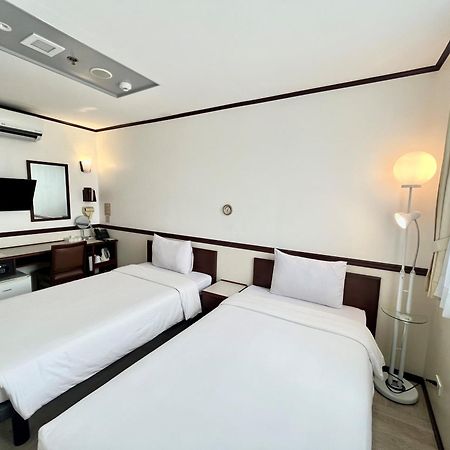 Toyoko Inn Cebu Екстериор снимка