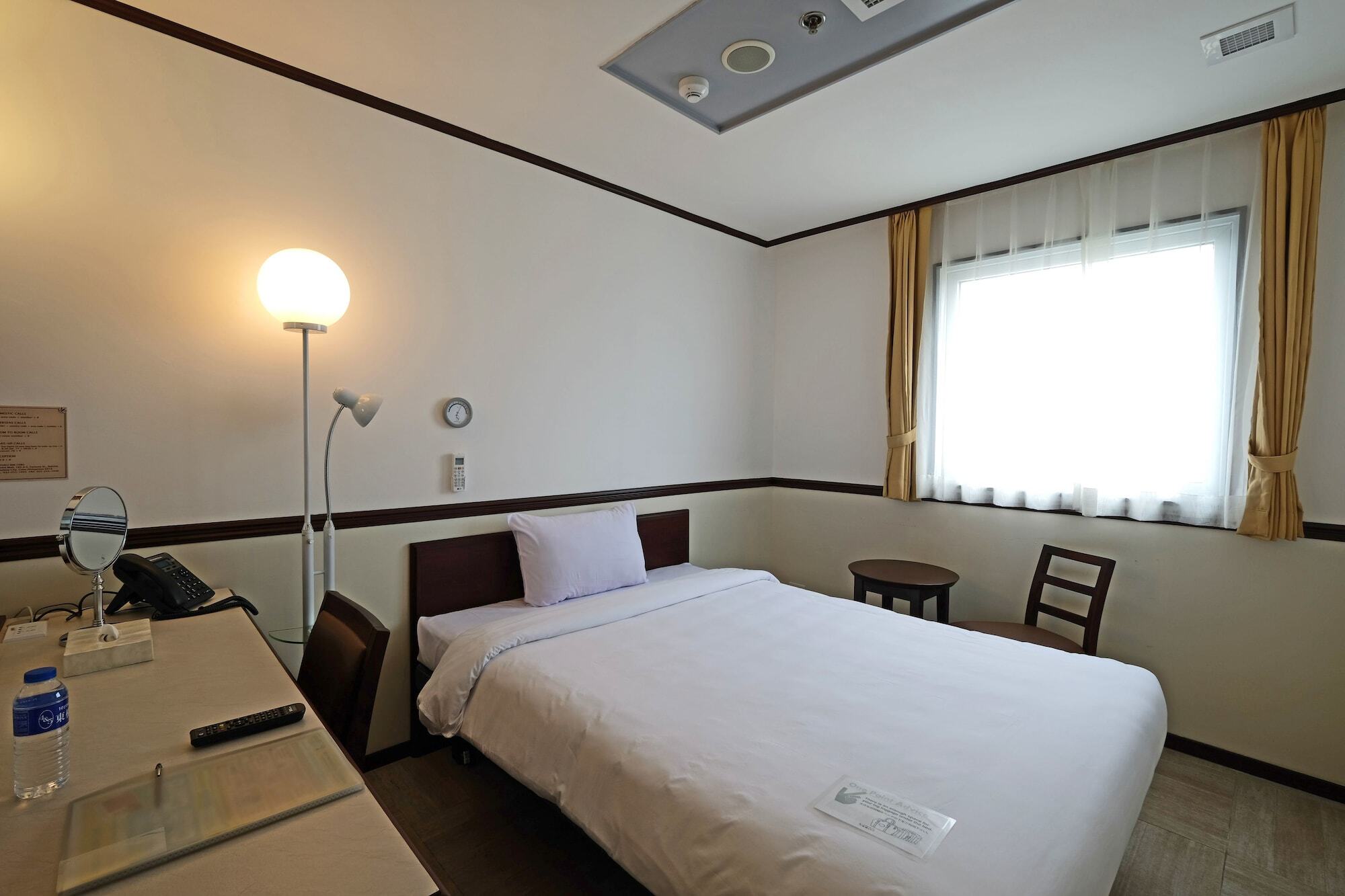 Toyoko Inn Cebu Екстериор снимка